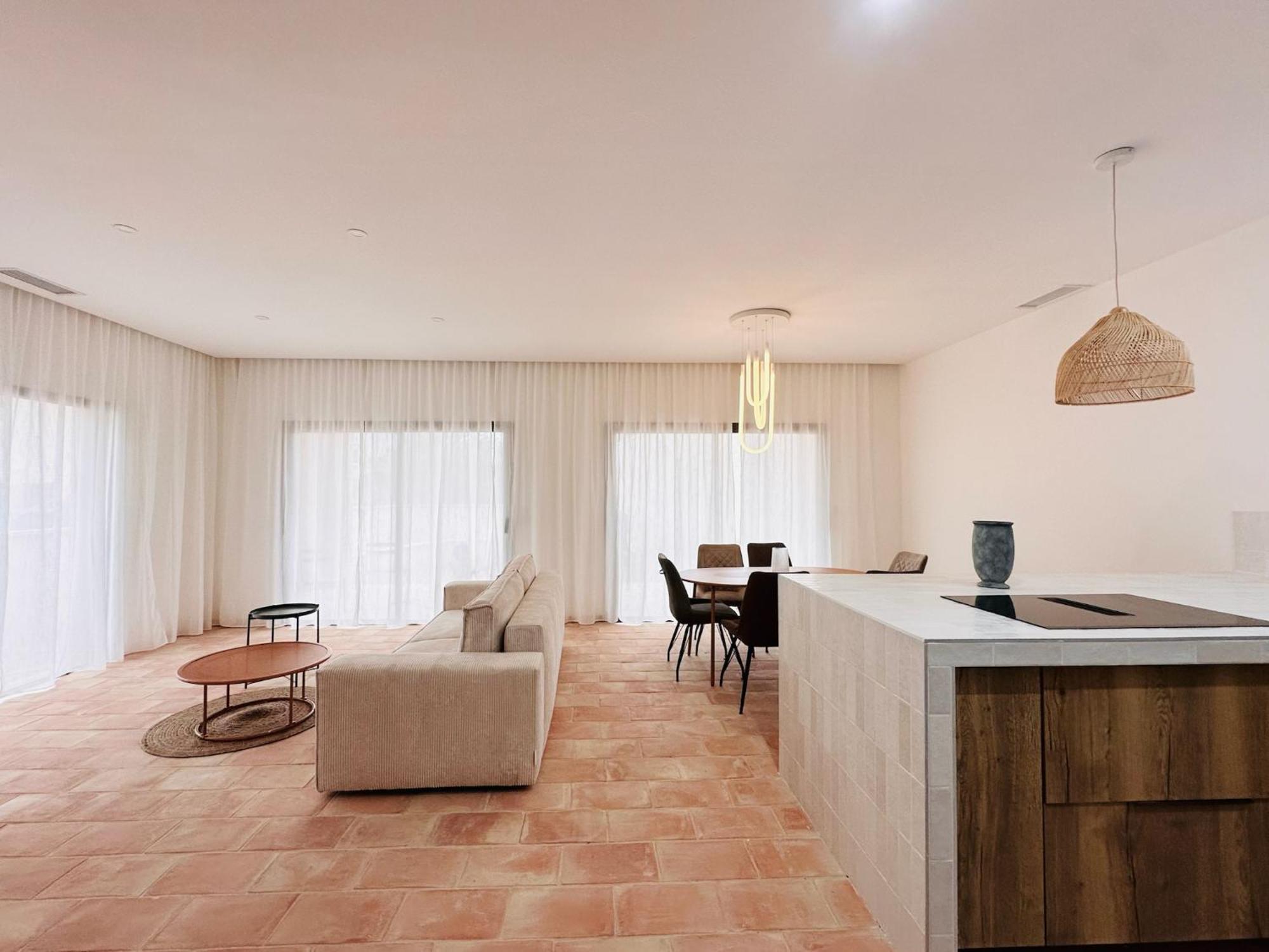 Villa Familiale Avec Piscine Hyper Centre 瓦尔拉普拉日 外观 照片